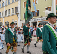 fileadmin/roha/Gautrachtenfest/Bilderglalerie/Gaufest-2023/Festsonntag/BR-GAUFEST-TEIS-2023-3-1155-14-D-roha-Tracht-Gaufest-Teisendorf.png