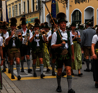 fileadmin/roha/Gautrachtenfest/Bilderglalerie/Gaufest-2023/Festsonntag/BR-GAUFEST-TEIS-2023-3-1204-02-D-roha-Tracht-Gaufest-Teisendorf.png