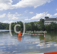 fileadmin/roha/images_galerie/Freizeit-Sport/Triathlon_und_Lauf/SPO-TRIATH-ANG-0005-2010-1604-01-D-roha-Sport-Triathlon-Anger-Schwimmen-Hoeglwoerth-See.jpg