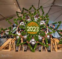 fileadmin/roha/images_galerie/orte_landschaft/Teisendorf/Gaufest-GauverbandI-Freitag14.-Sonntag23.Juli2023/BR-GAUFEST-TEIS-2023-2-2219-12-D-roha-Tracht-Gaufest-Teisendorf.png