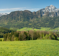 fileadmin/roha/images_galerie/orte_landschaft/Anger/Anger/Anger-Landschaft/LANDS-ANG-AUF-PID-0001-01-P-D-roha-Landschaft-Anger-Aufham-Piding-Untersberg-Lattengebirge-Hochstaufen-Zwiesel.png