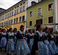 fileadmin/roha/images_galerie/orte_landschaft/Teisendorf/Gaufest-GauverbandI-Freitag14.-Sonntag23.Juli2023/BR-GAUFEST-TEIS-2023-3-1156-08-D-roha-Tracht-Gaufest-Teisendorf.png