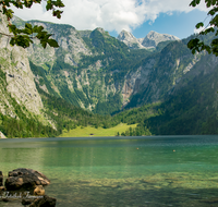 fileadmin/roha/images_galerie/orte_landschaft/Berchtesgaden/Koenigssee/BGD-KOE-OBERS-0021-14-D-ADH-roha-Berchtesgaden-Obersee-Koenigssee-Bootshuette.png