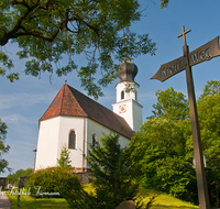 fileadmin/roha/images_galerie/kirche_religion/Ainring-Kreuzweg/KKKM-AINR-KR-00-0016-1-D-roha-Kreuzweg-Ainring-Kirche-Hinweis-Schild.png