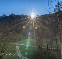 fileadmin/roha/images_galerie/stimmung-Sonne/STIM-TEUF-LO-LATT-0001-1314-D-roha-Stimmung-Teufelsloch-Lattengebirge-Bayerisch-Gmain.png