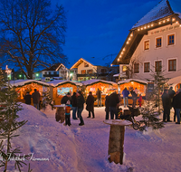 fileadmin/roha/images_galerie/brauchtum/Weihnachten/Christkindlmarkt-Anger/AN-WEI-0045-D-roha-Anger-Dorfplatz-Weihnachten-Winter-Schnee-Christkindlmarkt.png