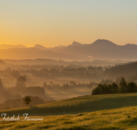 fileadmin/roha/Lieblingsbilder-making/making-of/SO-AU-SURT-0022-0707-01-D-roha-Sonnenaufgang-Surtal-Teisendorf-Oberteisendorf.png