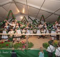 fileadmin/roha/images_galerie/orte_landschaft/Anger/Anger-Trachten-Musik-Fest/BR-FEST-ANG-MUS-TRACH-2018-08-18-2148-02-D-roha-Brauchtum-Fest-Anger-Trachtenverein-Musikkapelle.png