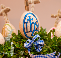 fileadmin/roha/images_galerie/brauchtum/Ostern/BR-OST-EIER-0031-D-roha-Brauchtum-Ostern-Schmuck-Kunst-Ei-Palmkreuz-IHS.png