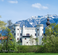 fileadmin/roha/images_galerie/orte_landschaft/Bad_Reichenhall/BAD-REI-MARZ-0001-D-roha-Bad-Reichenhall-Schloss-Marzoll-Untersberg-Fruehling.png