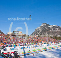 fileadmin/roha/images_galerie/Freizeit-Sport/Biathlon/SPO-BIATH-0197-D-roha-Sport-Biathlon-Ruhpolding-2012-Schiessstand-Zuschauer-Weltmeisterschaft.jpg