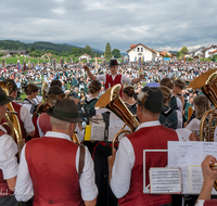 fileadmin/roha/Gautrachtenfest/Bilderglalerie/Gaufest-2023/Festsonntag/BR-GAUFEST-TEIS-2023-3-1024-01-D-roha-Tracht-Gaufest-Teisendorf.png