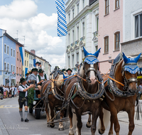 fileadmin/roha/images_galerie/orte_landschaft/Teisendorf/Gaufest-GauverbandI-Freitag14.-Sonntag23.Juli2023/BR-GAUFEST-TEIS-2023-3-1139-1-D-roha-Tracht-Gaufest-Teisendorf.png