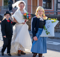 fileadmin/roha/Gautrachtenfest/Bilderglalerie/ab_2000/BR-FASCHI-HOCHZ-2024-1316-1-D-roha-Brauchtum-Fasching-Hochzeit.png