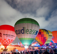 fileadmin/roha/images_galerie/orte_landschaft/Inzell/INZ-BALL-0016-1820-01-D-roha-Inzell-Ballon-Gluehen-Winter-Schnee.png