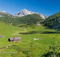 fileadmin/roha/images_galerie/orte_landschaft/Berchtesgaden/Nationalpark_Klausbachtal_Wimbachtal_-Klamm/BGD-NAT-FUNT-0005-D-roha-Berchtesgaden-Nationalpark-Funtensee-Almhuette-Kaerlingerhaus.png