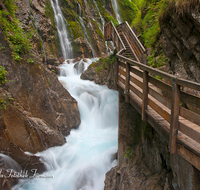 fileadmin/roha/images_galerie/orte_landschaft/Berchtesgaden/Wimbachklamm-Wimbachgries/BGD-WIMB-KLAMM-0014-D-roha-Berchtesgaden-Ramsau-Wimbachklamm-Nationalpark-Wasser-Wildbach.png