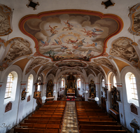 fileadmin/roha/images_galerie/kirche_religion/Saaldorf/KKKM-SAAL-KIR-0001-3-D-roha--Kirche-Saaldorf-Martin-Fresken.png