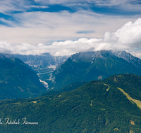 fileadmin/roha/images_galerie/orte_landschaft/Berchtesgaden/Bischofswiesen/BGD-BISCH-RAUH-KO-0004-D-roha-Berchtesgaden-Bischofswiesen-Rauher-Kopf-Watzmann-Wimbachgries-Hochkalter.png