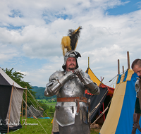 fileadmin/roha/images_galerie/brauchtum/Ritter-Mittelalter/BR-MITTELALT-PID-0092-D-roha-Brauchtum-Mittelalterfest-Piding-Schloss-Staufeneck-Ritter-Ruestung.png