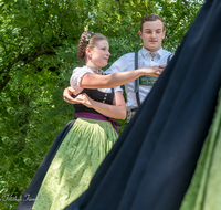 fileadmin/roha/images_galerie/brauchtum/Tracht/Trachtenverein_Teisendorf/BR-TRACH-TANZ-2019-1432-D-roha-Brauchtum-Tracht-Tanz-Platteln-Teisendorf.png