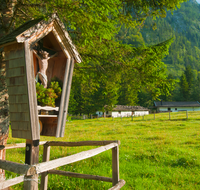 fileadmin/roha/images_galerie/kirche_religion/Rupolding/KKKM-RUH-LOEDS-0004-D-roha-Wegkreuz-Ruhpolding-Loedensee-Alm-.png