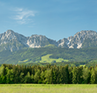 fileadmin/roha/images_galerie/orte_landschaft/Teisendorf/Weildorf/LANDS-TEIS-PUN-0021-D-PP-roha-Landschaft-Teisendorf-Punschern-Untersberg-Fuderheuberg-Hochstaufen-Zwiesel-Teisenberg.png