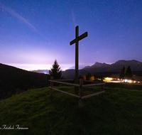 fileadmin/roha/images_galerie/orte_landschaft/Stoisser-Alm/LANDS-HIM-NA-STOI-0002-2211-D-roha-Landschaft-Himmel-Nacht-Sterne-Stoisser-Alm.png