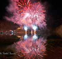 fileadmin/roha/images_galerie/brauchtum/Feuerwerk/FEU-WER-KOENIGS-0001-D-roha-Feuerwerk-Koenigssee-Berchtesgaden-Schoenau.png