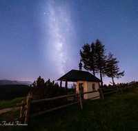 fileadmin/roha/images_galerie/orte_landschaft/Stoisser-Alm/LANDS-HIM-NA-STOI-0002-2222-D-roha-Landschaft-Himmel-Nacht-Sterne-Stoisser-Alm.png