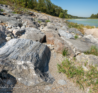 fileadmin/roha/images_galerie/orte_landschaft/Laufen/LAUF-SALZA-SOHL-0008-D-roha-Laufen-Salzach-Sohlschwelle.png