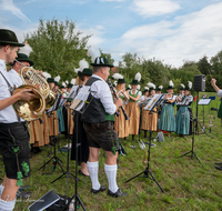 fileadmin/roha/images_galerie/musik/Blasmusik/Steinbruenning-Surheim/MU-BLA-STEINBR-SUR-2023-1952-01-D-M-roha-Musik-Blasmusik-Saaldorf-Steinbruenning-Surheim.png