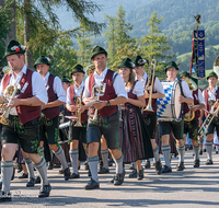 fileadmin/roha/images_galerie/musik/Blasmusik/MU-BLA-THUN-ANG-2018-0941-02-D-roha-Musik-Blasmusik-Thundorf-Strass-Anger-Festzug.png