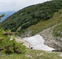 fileadmin/roha/images_galerie/orte_landschaft/Aschau/ASCHAU-SACHR-GEIGLST-ROSS-0010-D-roha-Aschau-Sachrang-Geigelstein-Rossalm-Schneeloch.png