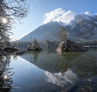 fileadmin/roha/images_galerie/orte_landschaft/Berchtesgaden/Ramsau/BGD-RA-HI-WI-0022-0757-D-roha-Berchtesgaden-Ramsau-Hintersee-Winter-Blaueis-Hochkalter-Sonnenaufgang.png