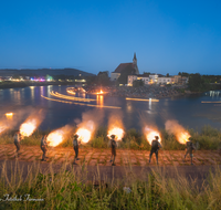 fileadmin/roha/images_galerie/brauchtum/Sonnwendfeuer/BR-SONNW-LAUF-2023-2220-D-roha-Brauchtum-Sonnwend-Feuer-Sunnawendhansl-Laufen-Boeller.png