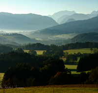 fileadmin/roha/images_galerie/orte_landschaft/Siegsdorf/LANDS-HOCHB-0001-D-roha-Landschaft-Siegsdorf-Hochberg-Sonnenaufgang-Stimmung.png