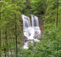 fileadmin/roha/images_galerie/orte_landschaft/Schneizlreuth/SCHNEILZL-WEISSB-FALL-0001-1-D-roha-Schneizlreuth-Weissbachfall-Wasser-Wasserfall.png