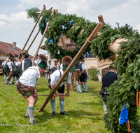 fileadmin/roha/images_galerie/brauchtum/Maibaum/Anger-Hoeglwoerth/BR-MAIB-ANG-2017-1357-02-D-roha-Brauchtum-Maibaum-Anger-Aufstellen.png