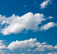 fileadmin/roha/images_galerie/Baum-natur-garten/Natur-Himmel-Nachthimmel/LANDS-HIM-0021-D-roha-Landschaft-Himmel-Wolken.png