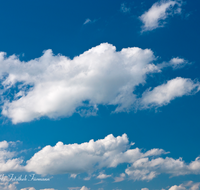 fileadmin/roha/images_galerie/Baum-natur-garten/Natur-Himmel-Nachthimmel/LANDS-HIM-0021-D-roha-Landschaft-Himmel-Wolken.png