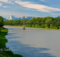 fileadmin/roha/images_galerie/orte_landschaft/Laufen/LAUF-BRUE-PAN-0015-D-roha-Laufen-Salzach-Bruecke-Wasser-Fluss-Untersberg-Watzmann-Lattengebirge-Hochstaufen.png