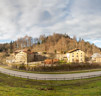 fileadmin/roha/images_galerie/orte_landschaft/Teisendorf/Achthal/TEI-ACHT-PAN-0009-D-P-M-roha-Teisendorf-Achthal-Panorama.png