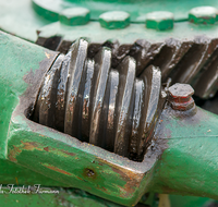 fileadmin/roha/images_galerie/arbeit_technik/TECHN-BULLD-0009-1-D-roha-Technik-Bulldog-Traktor-Oldtimer-Lenkgetriebe.png