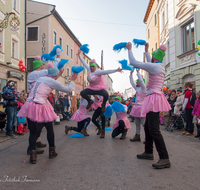 fileadmin/roha/images_galerie/brauchtum/Fasching/BR-FASCHI-MA-ZU-2015-1508-06-D-roha-Brauchtum-Fasching-Zug-Teisendorf-Marktstrasse.png