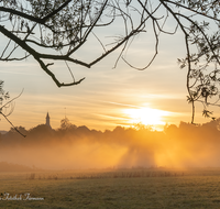 fileadmin/roha/images_galerie/stimmung-Sonne/Sonnenaufgang/SON-AU-ABTS-0005-0709-D-roha-Sonnenaufgang-Abtsdorf-Haarmoos.png