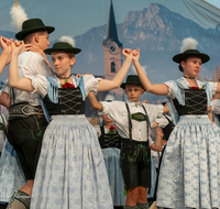 fileadmin/roha/Gautrachtenfest/Bilderglalerie/Gaufest-2023/BR-GAUFEST-TEIS-2023-1-1916-01-D-roha-Tracht-Gaufest-Teisendorf.png