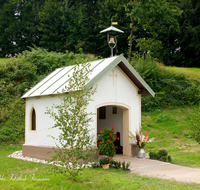 fileadmin/roha/images_galerie/kirche_religion/Neukirchen/KKKM-NEUK-GSCHWEND-0001-D-roha-Kapelle-Neukirchen-Gschwend.png