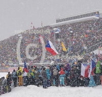 fileadmin/roha/images_galerie/Freizeit-Sport/Biathlon/2017-Biathlon/SPO-BIATH-2017-1204-4274-D-roha-Sport-Biathlon-Ruhpolding-Chiemgau-Arena-Winter-Schnee-Stadion.jpg