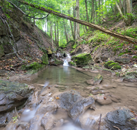 fileadmin/roha/images_galerie/wasser/WAS-WILDB-TEIS-0003-D-roha-Wasserfall-Teisendorf-Verschoenerungsweg.png